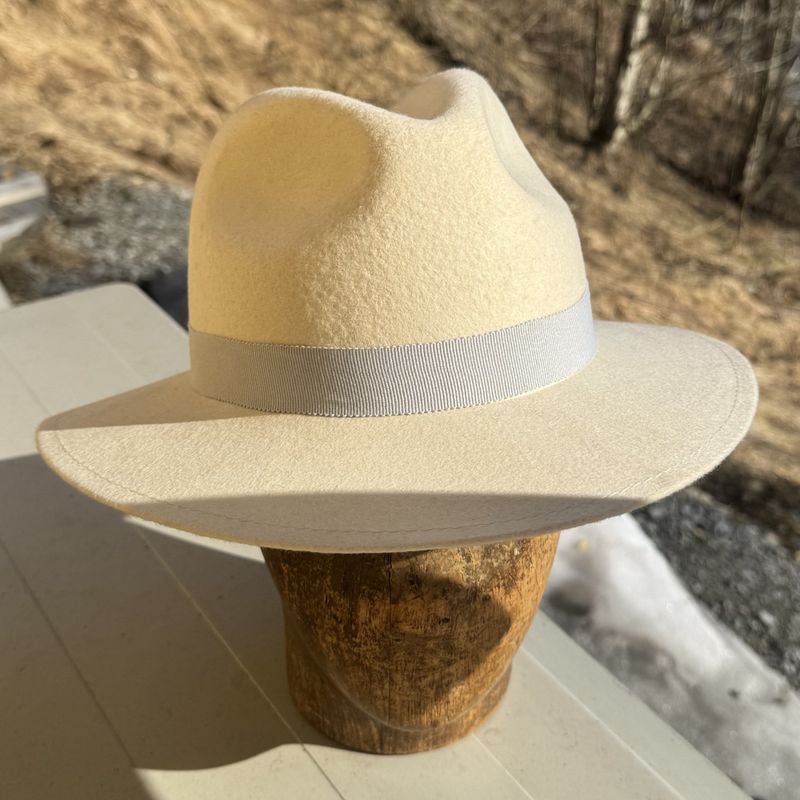 Bogart hatt krem hvit