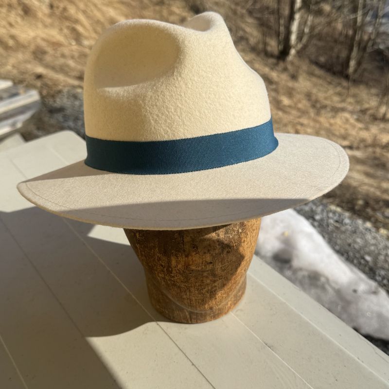 Bogart hatt krem hvit